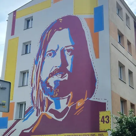 Szafirowy Multi House *